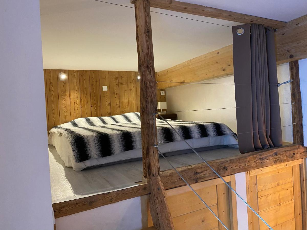 La Grange Auguste Avec Sauna Jacuzzi Venosc Exterior photo