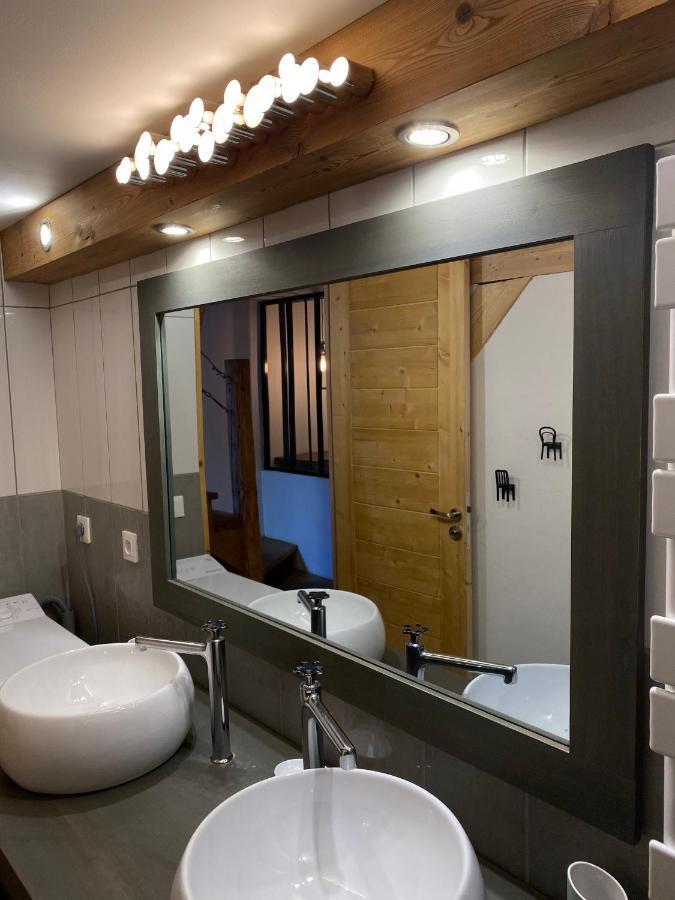 La Grange Auguste Avec Sauna Jacuzzi Venosc Exterior photo